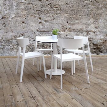 Outdoor Seating
