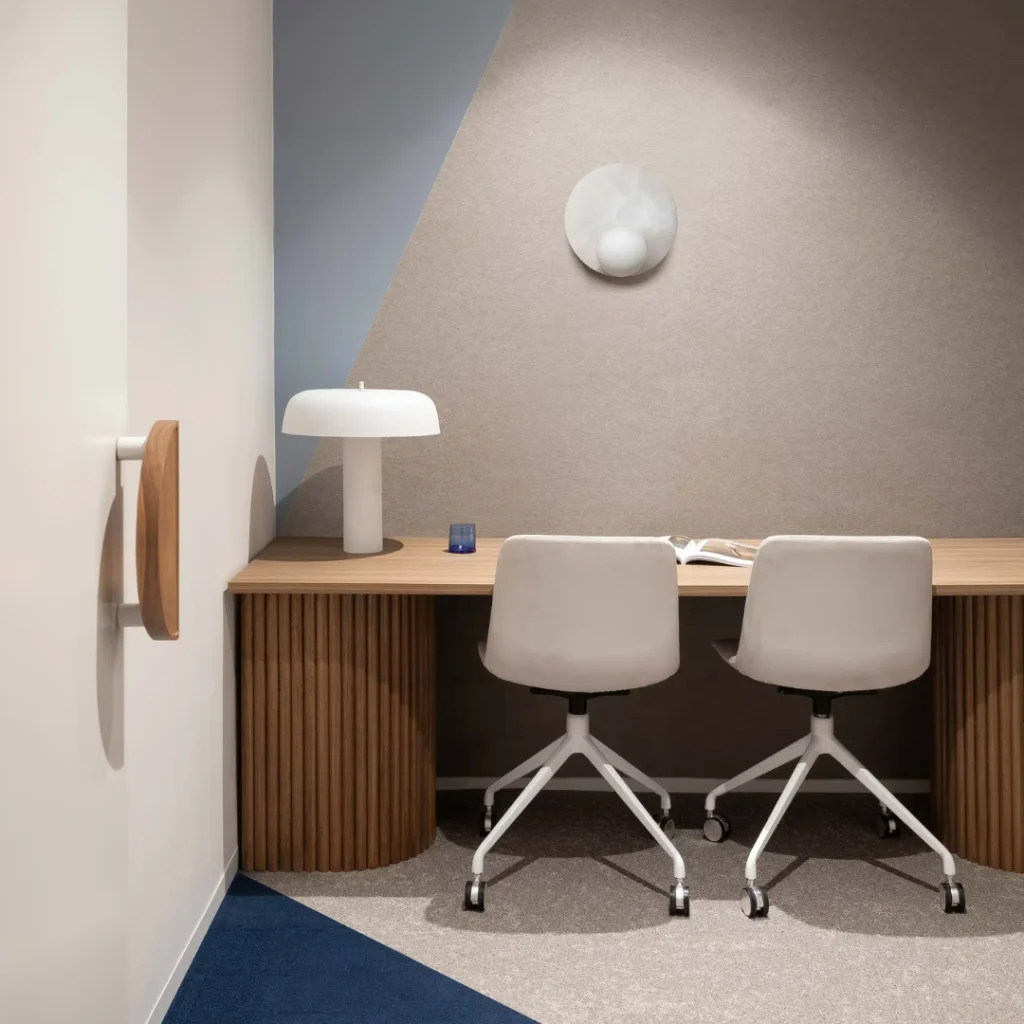 UNARI Upholstered Chair