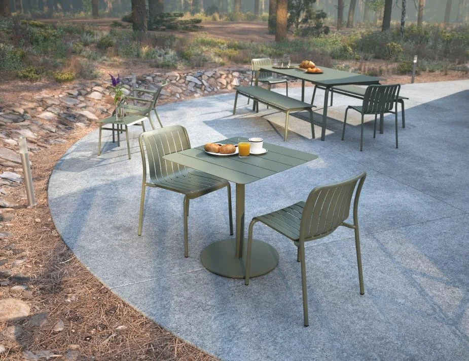 ROKU Outdoor Cafe Table