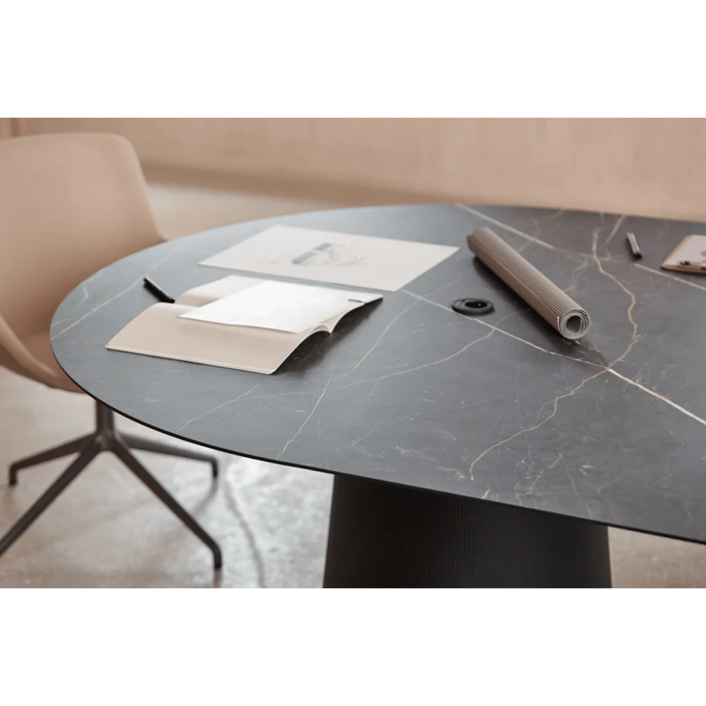 DORIK Meeting Table