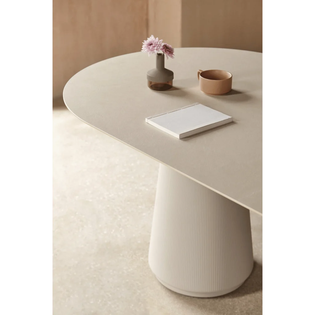 DORIK Meeting Table