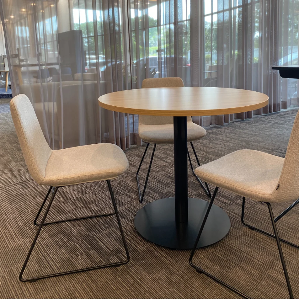 LYON Chair
