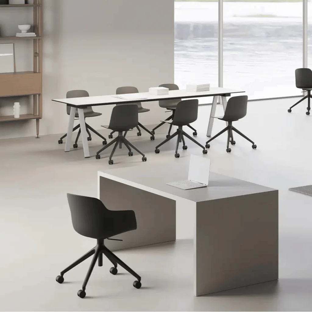 LORIA Chair