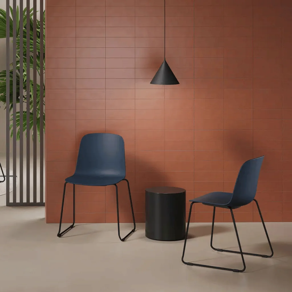 LORIA Chair