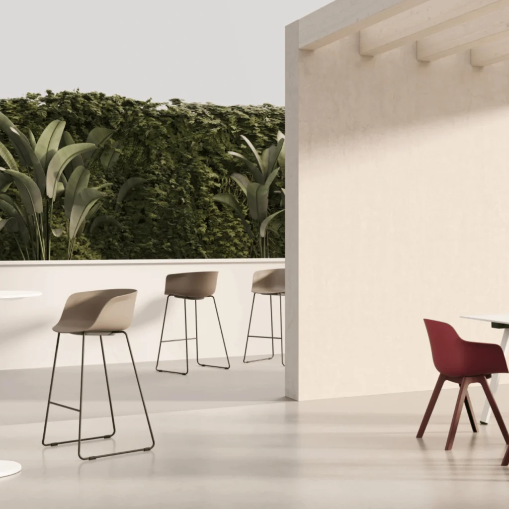 LORIA Stool