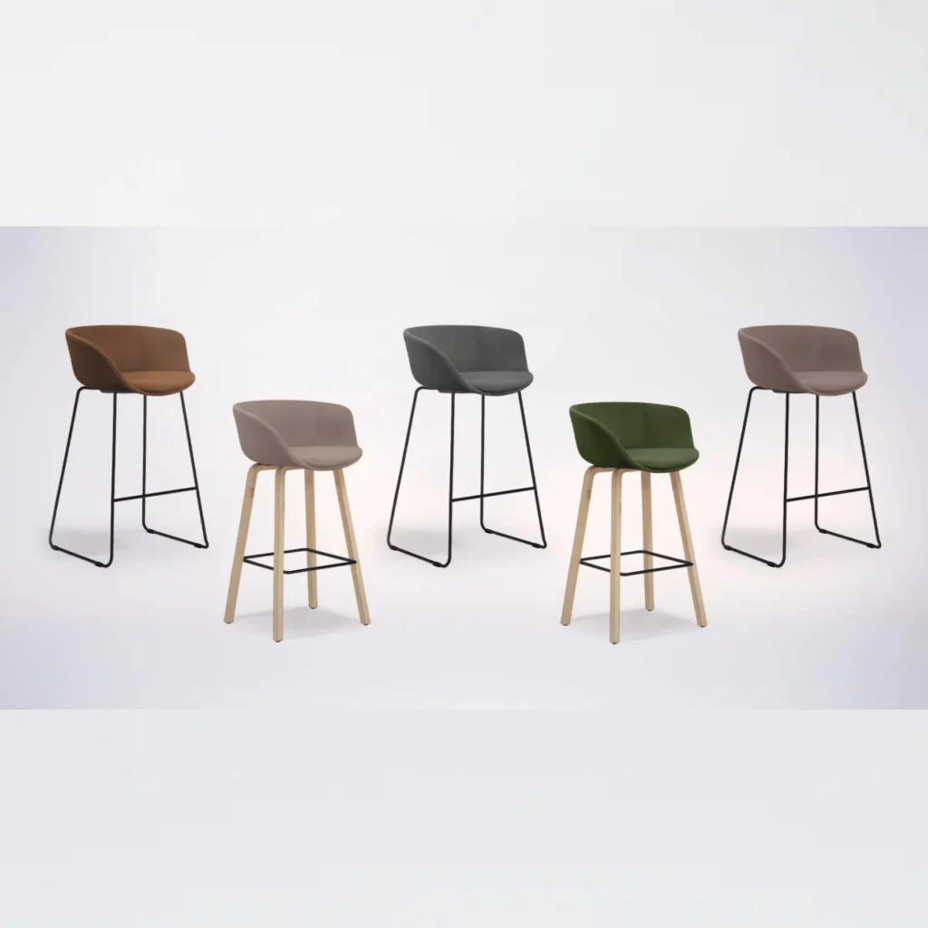 LORIA Stool