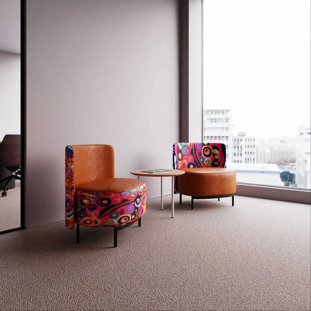 LORIKEET Lounge Chair