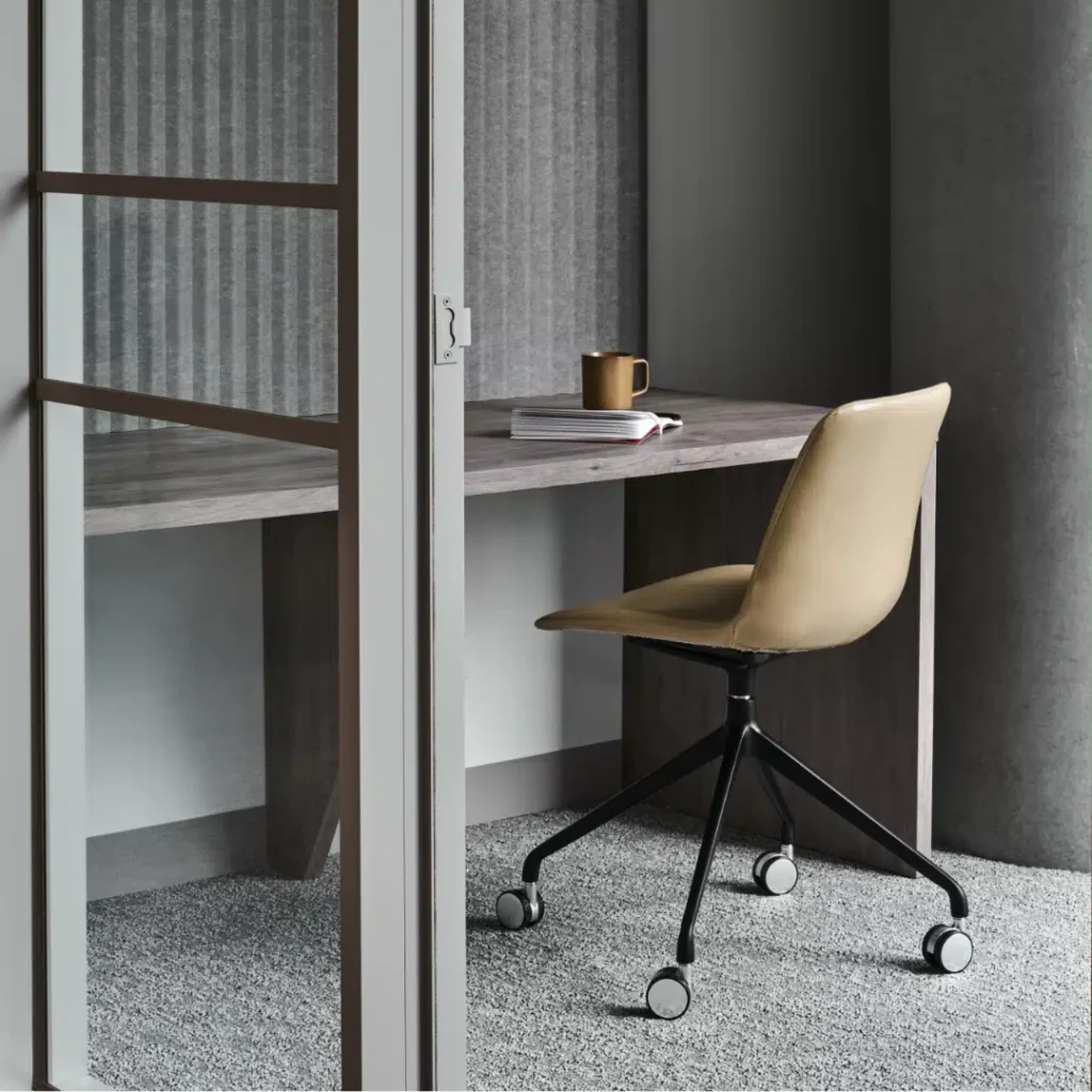 UNARI Upholstered Chair