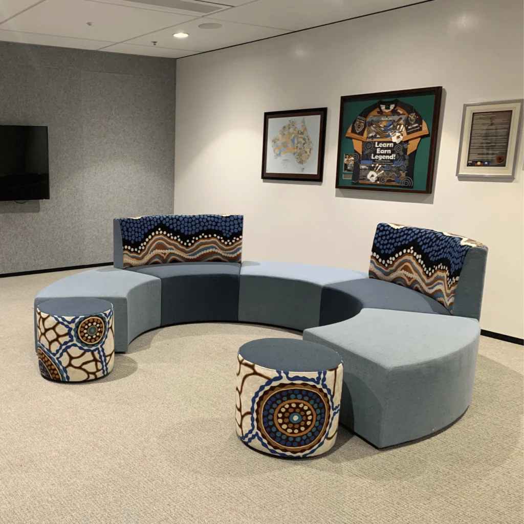 YARNING CIRCLE Ottoman