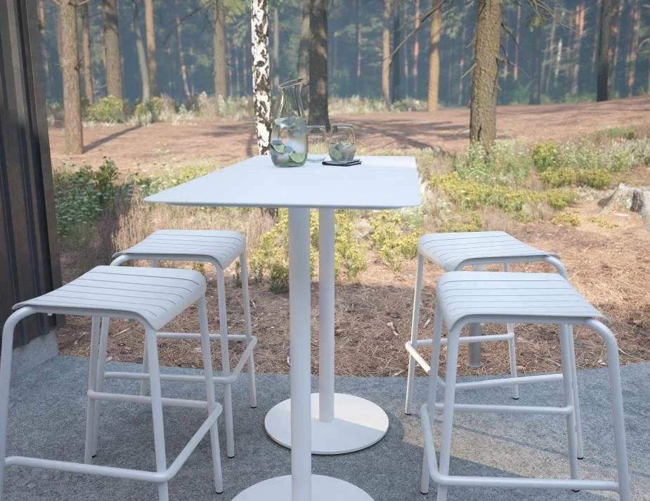 ROKU Outdoor Bar Table