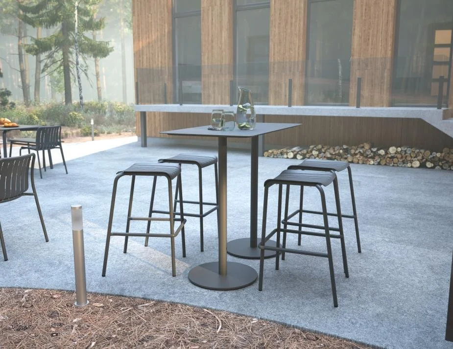 ROKU Outdoor Bar Table
