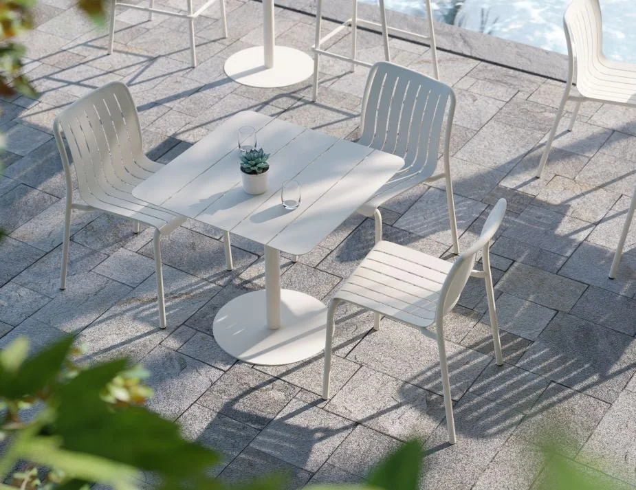 ROKU Outdoor Chair