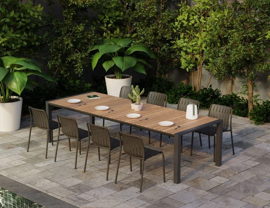 ROKU Outdoor Chair